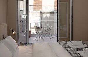 Leonidas Loft in the Heart of Athens by GHH