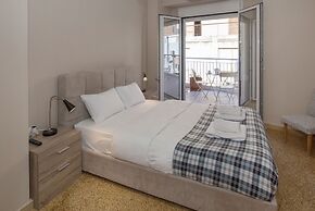 Leonidas Loft in the Heart of Athens by GHH