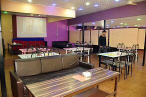 Kathmadu Fawlty Home