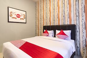 Super OYO 360 Mangaan Residence