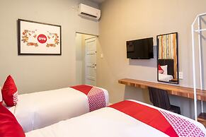 Super OYO 360 Mangaan Residence