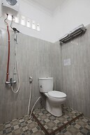 OYO 796 Penginapan Fergael