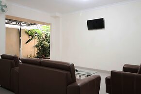 OYO 765 Wisma Andalas Asri Syariah