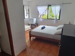 Papaya Guesthouse