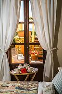 Amboula Beach Apartments