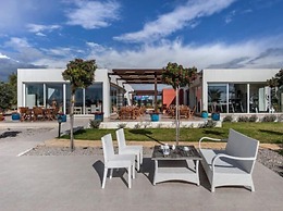 Thalassa Beach Resort Apartment 11-301
