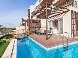 Thalassa Beach Resort Apartment 11-301