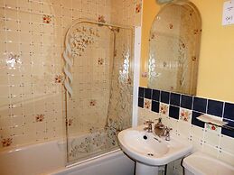 Herrislea House Hotel