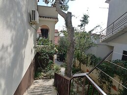 Apartment for 3 Persons With Beautiful Terrace