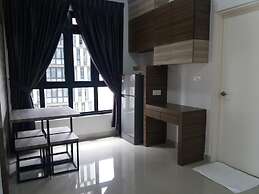 Ezzyhome Medini
