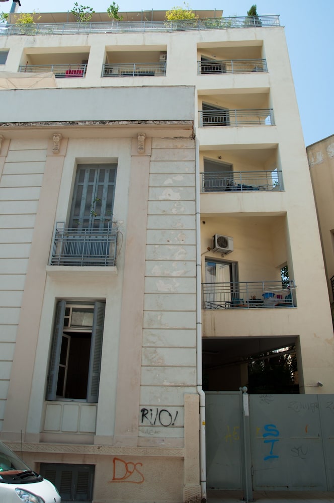 Cozy Flat near Athens City Center