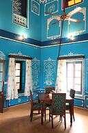 Bloom Boutique | Lake Pichola