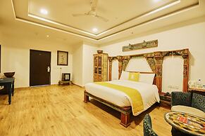 Bloom Boutique | Lake Pichola