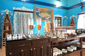 Bloom Boutique | Lake Pichola