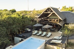 Vuyani Safari Lodge