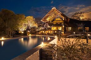 Vuyani Safari Lodge