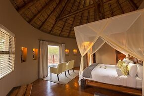 Vuyani Safari Lodge
