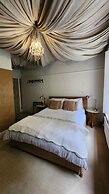 OYO Cornerstone Manor Hotel