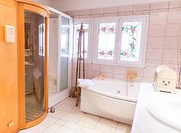 Athenian Luxury House