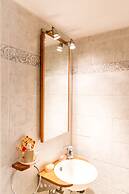 Athenian Luxury House