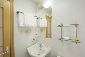 Good Time Travellers Inn-People Square No.2