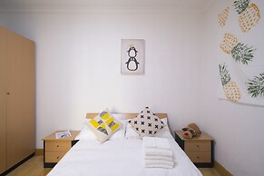 Good Time Travellers Inn-People Square No.2