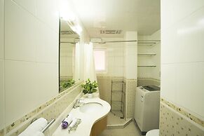 Good Time Travellers Inn-People Square No.2