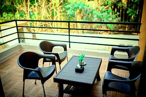 Royal Paradise Hotel