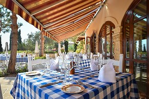 Aphrodite Hills Rentals – Premium Serviced Apartments
