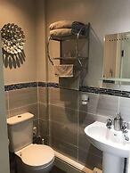 Manor View Guest House