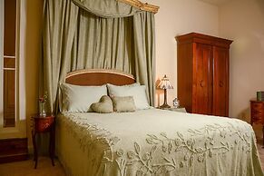 The Towers Bed & Breakfast