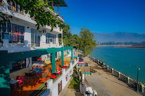 Shanti Residency Ganga View