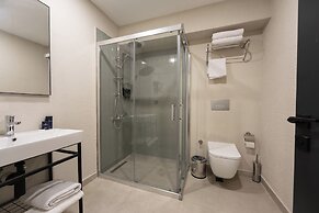 Fora Inn Lara