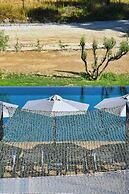 Sani More & Sani Woods