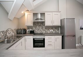 University Road Apartments