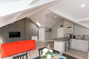 University Road Apartments