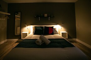 University Road Apartments