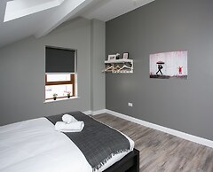 University Road Apartments