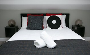 University Road Apartments