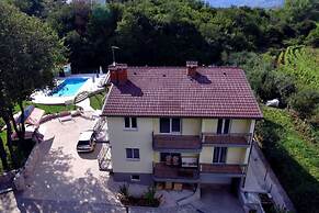 VILLA ESTERA Grubine - Makarska