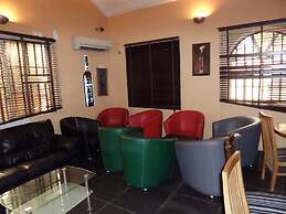 Cristabol Apartments