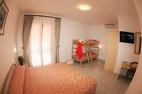 Hotel Lo Scirocco