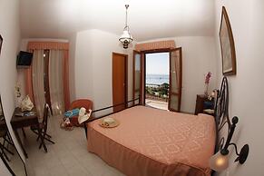 Hotel Lo Scirocco