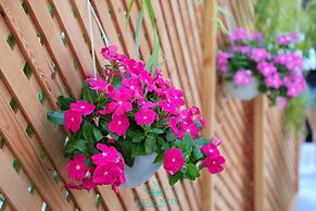 Atlantis Hotel & Apartments