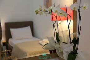 Atlantis Hotel & Apartments