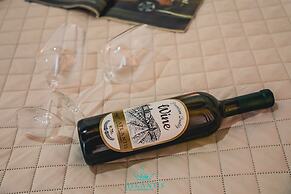 Atlantis Hotel & Apartments