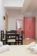 Atlantis Hotel & Apartments