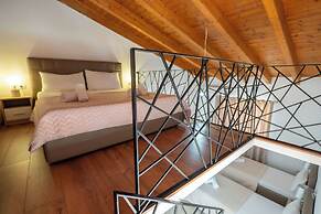 Atlantis Hotel & Apartments