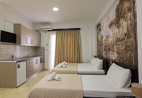 Atlantis Hotel & Apartments