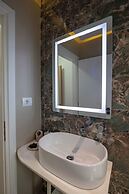 Atlantis Hotel & Apartments